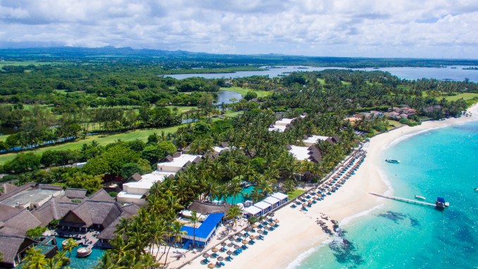 RELAX ON THE ISLAND'S IDYLLIC BEACHES 